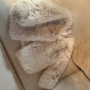 GAP Kids Faux Fur Jacket in Light Gray